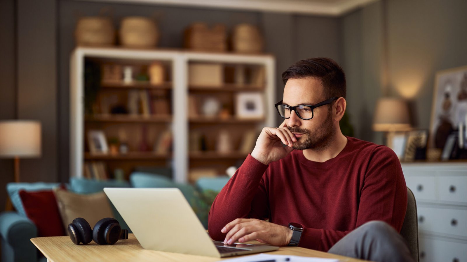 What is an outstanding balance on a credit card?